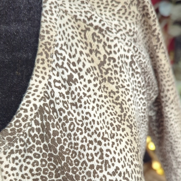 NWT Chaser Leopard Print Quarter Zip Long Sleeve Top SZ Small - Picture 7 of 9